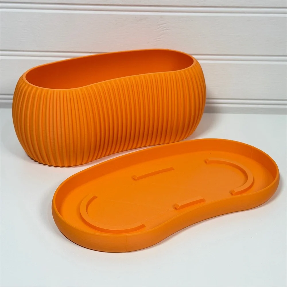 Terra Planter, Indoor Planter with Drainage Tray, Tabletop Planter, Ridged